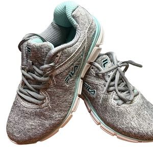 Fila Women’s Grey & Aqua Running Athletic Memory Foam Tennis Shoes / Sneakers